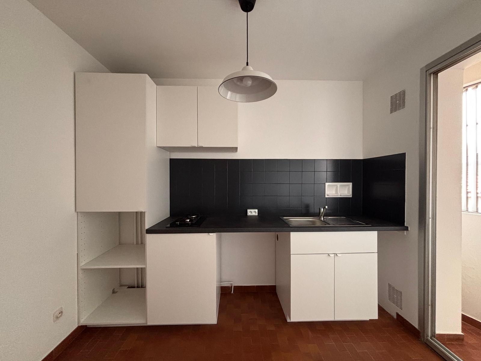 appartement 2 pièces - BORDEAUX