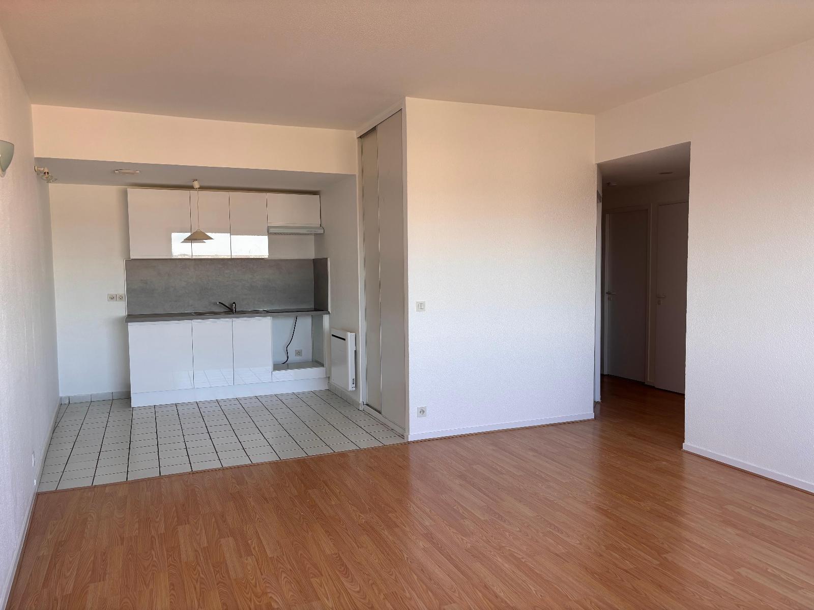 Appartement t3 - 69m² - parking