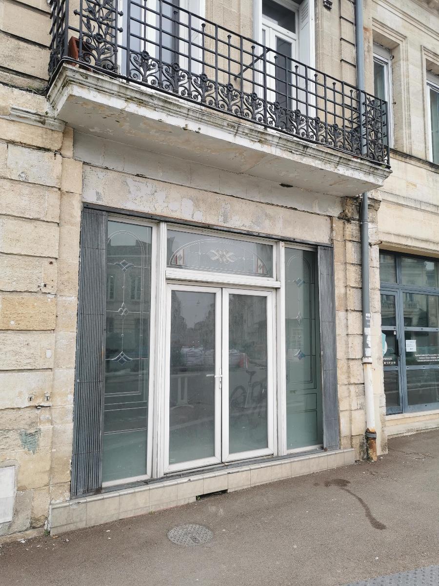 Local professionnel - bordeaux croix blanche