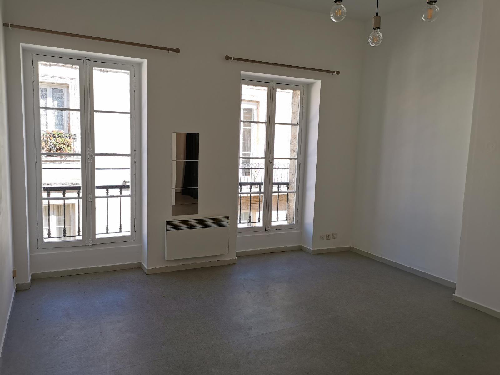appartement 1 pièces - BORDEAUX